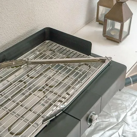 Cozy 1br, Private Terrace & Pool - Estrela | By Airnest アパート