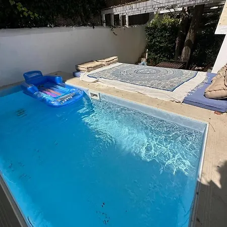 Cozy 1br, Private Terrace & Pool - Estrela | By Airnest Appartement